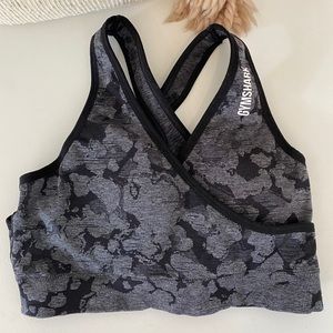 Gymshark adapt camo seamless sports bra